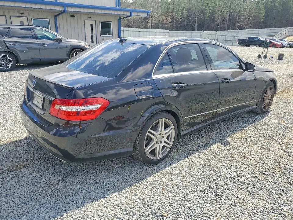 2011 MERCEDES-BENZ E 350  