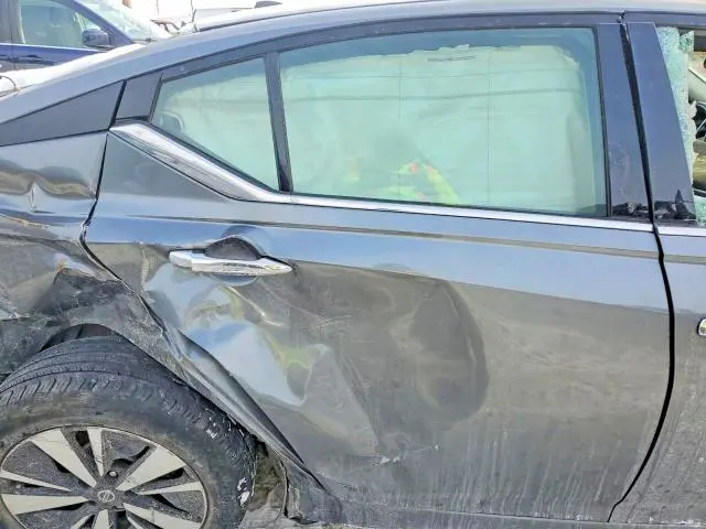 2019 NISSAN ALTIMA SL  