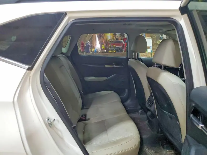 2021 KIA SELTOS EX  
