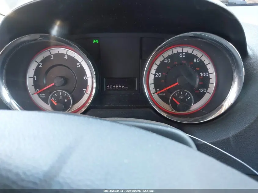 2011 DODGE GRAND CARAVAN MAINSTREET