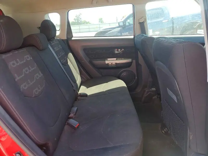 2012 KIA SOUL +  