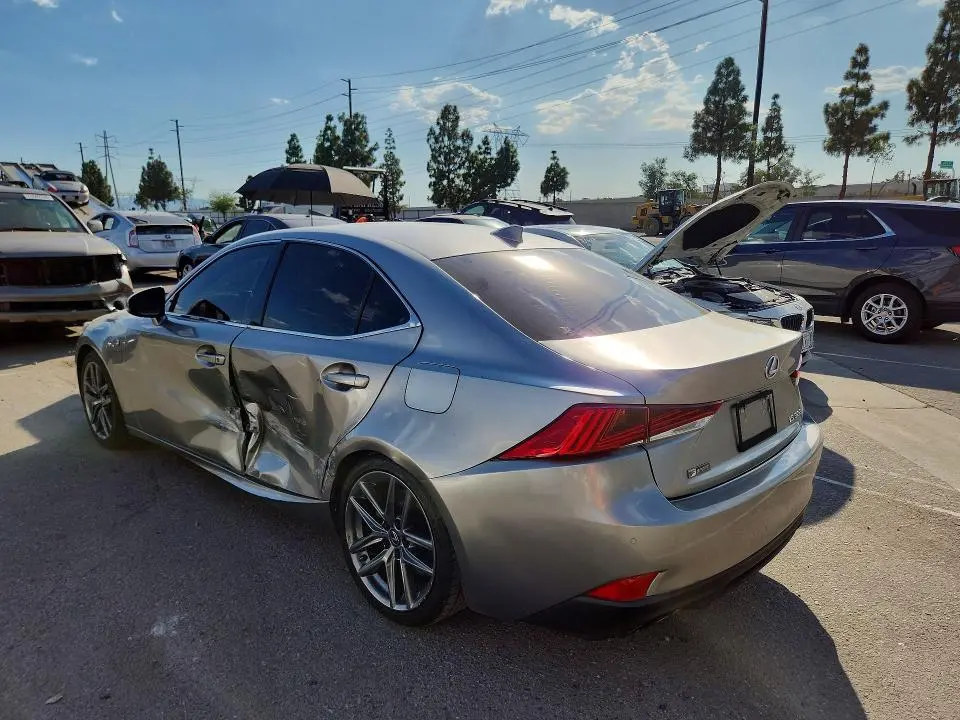 2019 LEXUS IS 300  