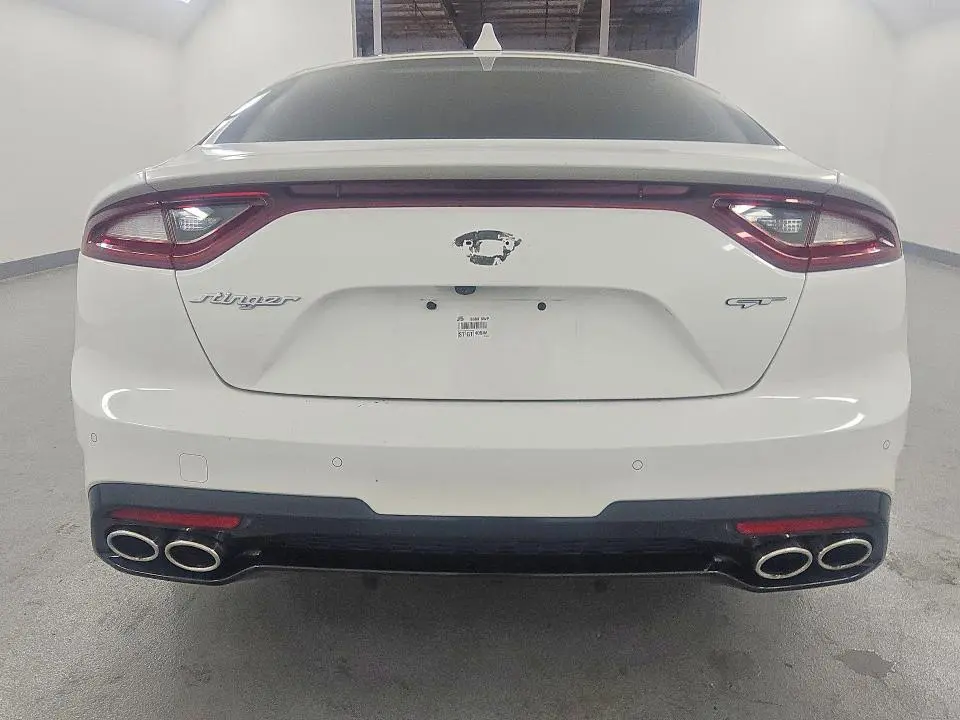 2018 KIA STINGER GT2  