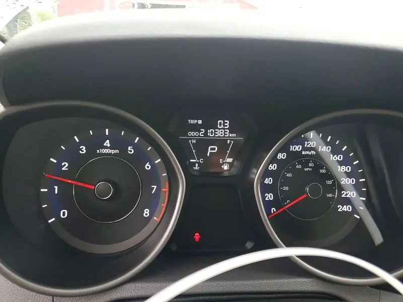 2013 HYUNDAI ELANTRA GLS  
