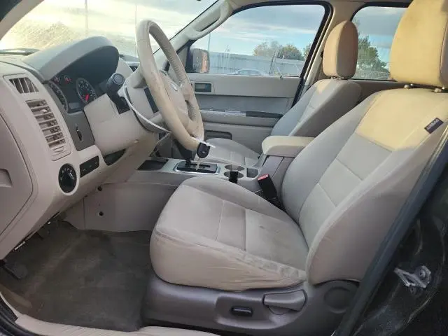 2011 FORD ESCAPE XLT  