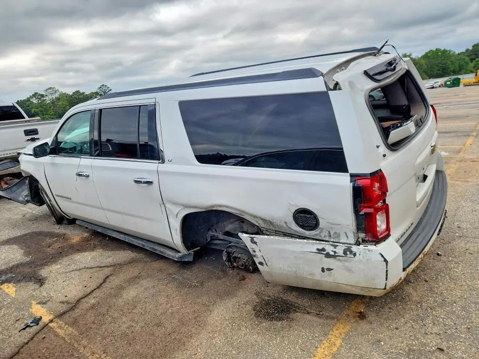 2015 CHEVROLET SUBURBAN C1500 LT  