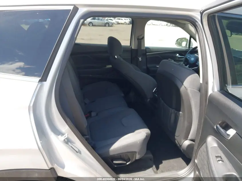 2019 HYUNDAI SANTA FE SE