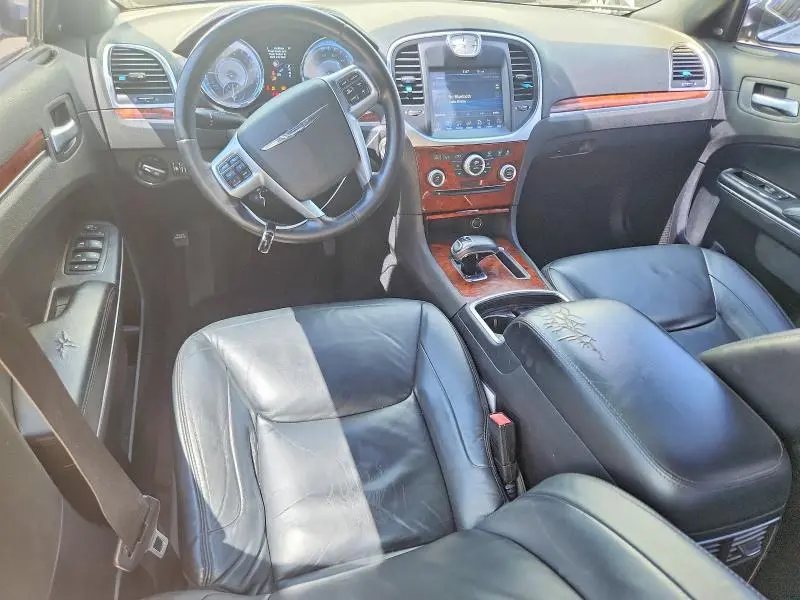 2012 CHRYSLER 300 LIMITED  