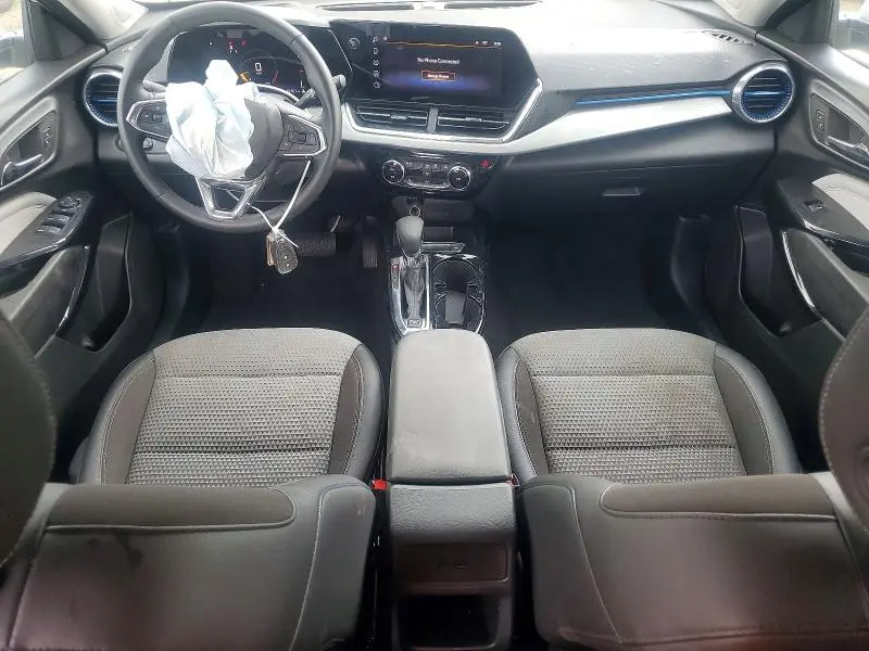 2025 CHEVROLET TRAX 1LT  