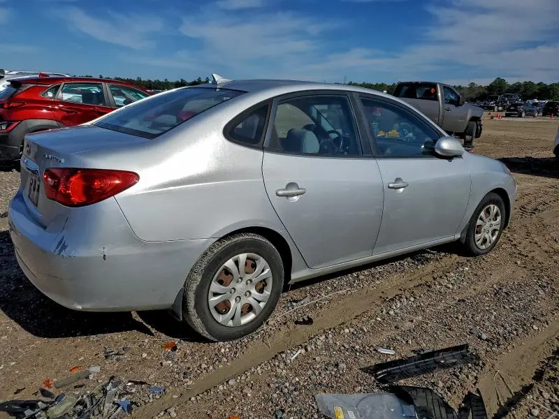 2010 HYUNDAI ELANTRA   
