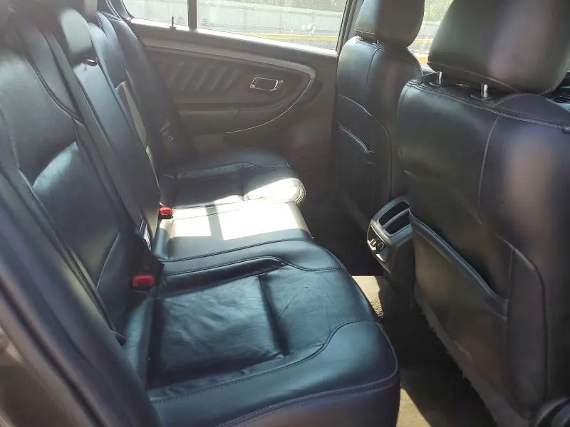 2018 FORD TAURUS SEL  