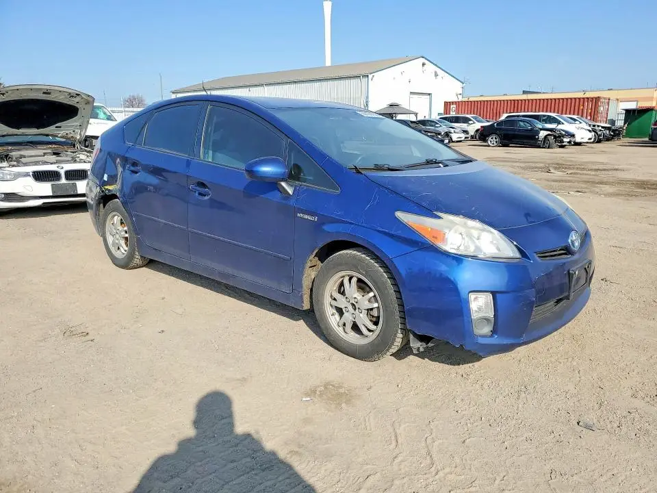 2011 TOYOTA PRIUS ONE  