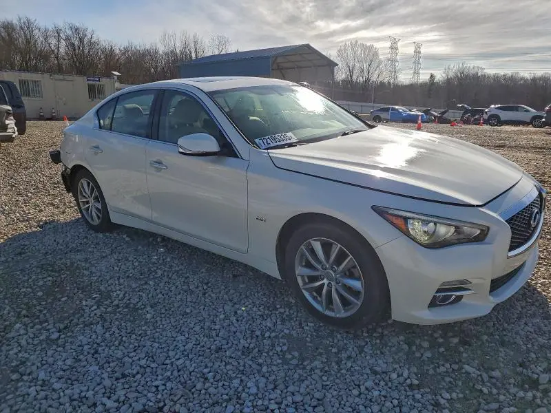 2016 INFINITI Q50 BASE  