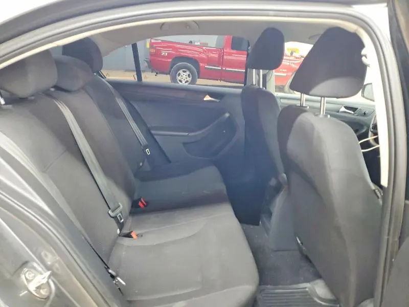 2016 VOLKSWAGEN JETTA S  