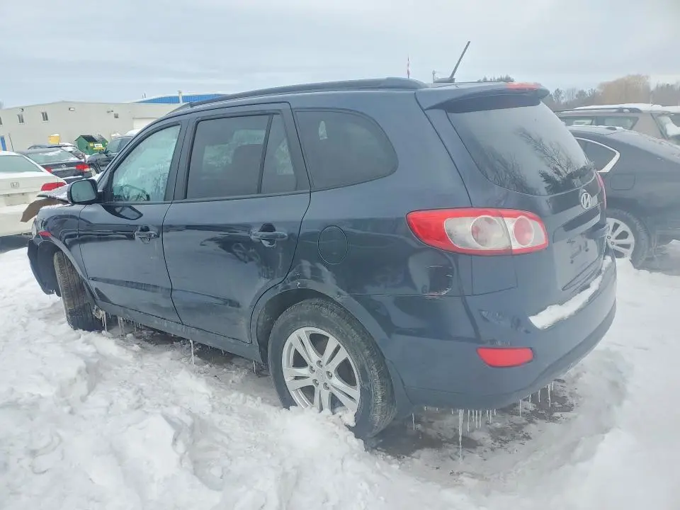 2011 HYUNDAI SANTA FE GLS  