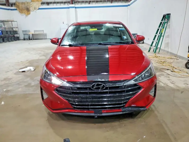 2019 HYUNDAI ELANTRA SEL  