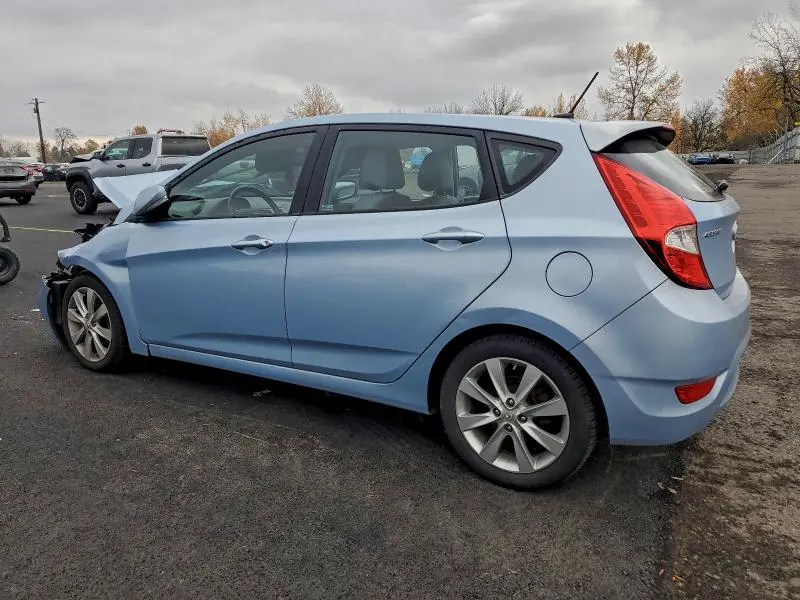 2013 HYUNDAI ACCENT SE  