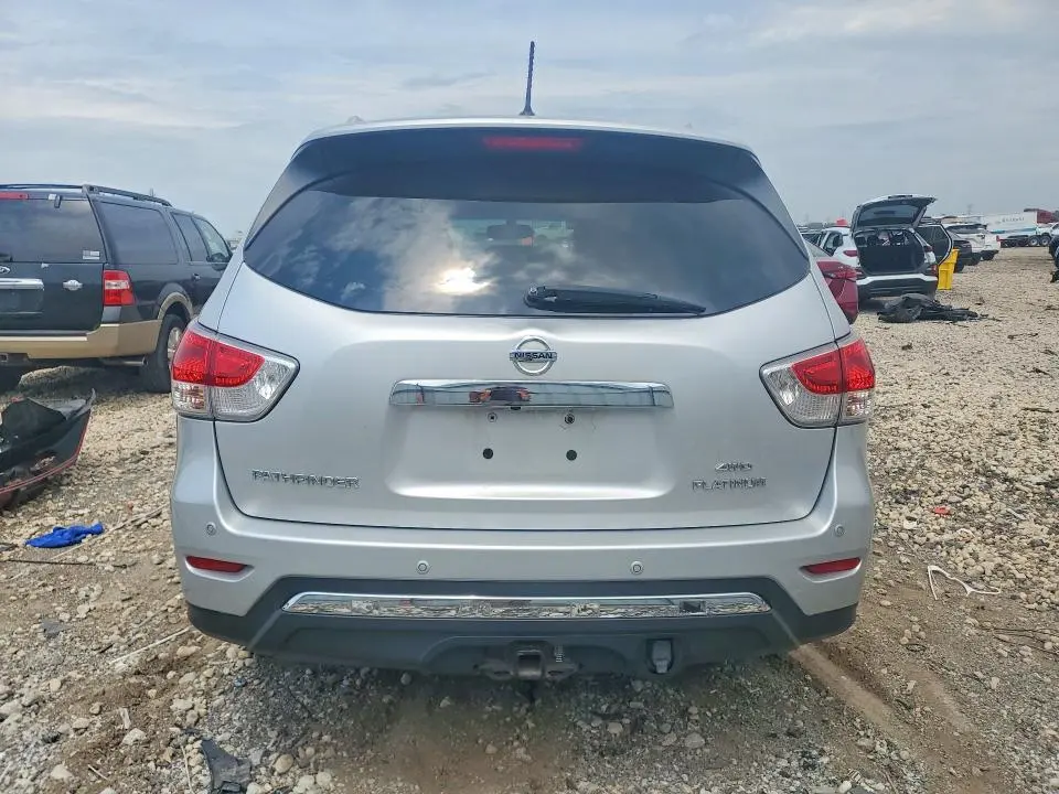 2013 NISSAN PATHFINDER S  
