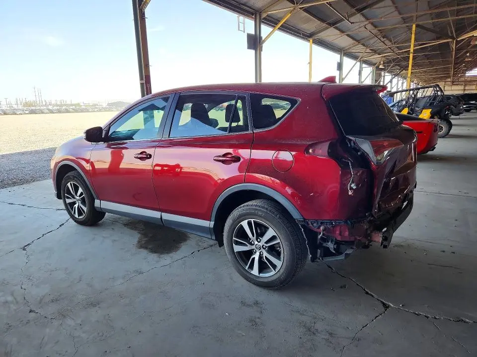 2018 TOYOTA RAV4 XLE  