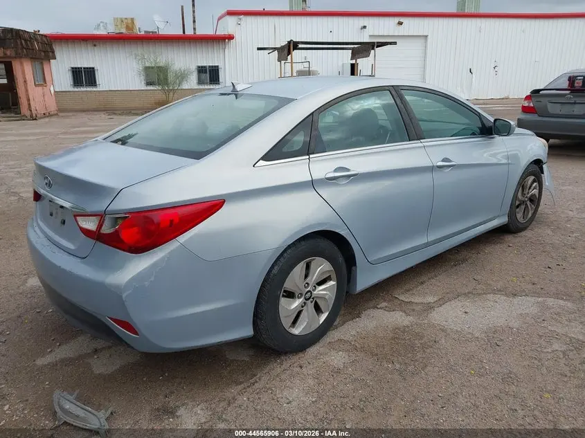 2014 HYUNDAI SONATA GLS