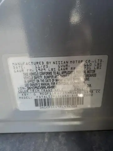 2024 NISSAN KICKS SV  