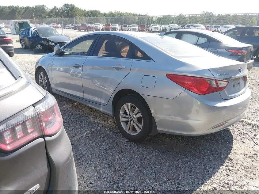 2013 HYUNDAI SONATA GLS