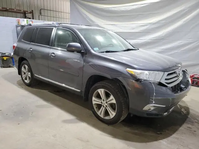 2013 TOYOTA HIGHLANDER LIMITED  