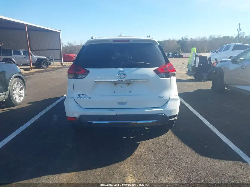2019 NISSAN ROGUE SV