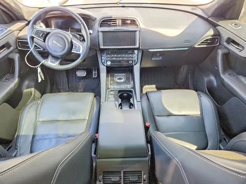 2019 JAGUAR F-PACE S  