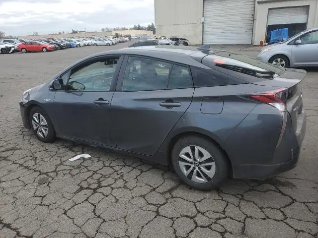 2016 TOYOTA PRIUS   