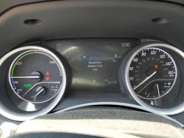 2024 TOYOTA CAMRY XLE  