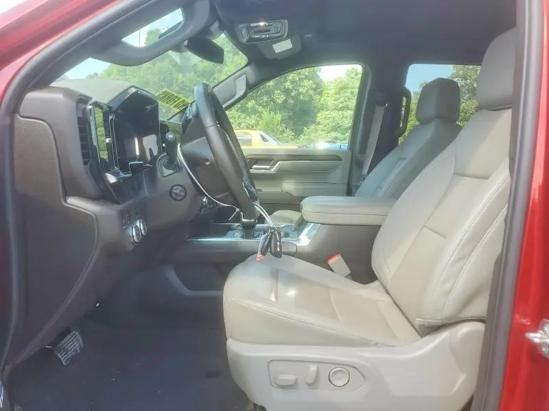 2025 GMC SIERRA K1500 SLT  