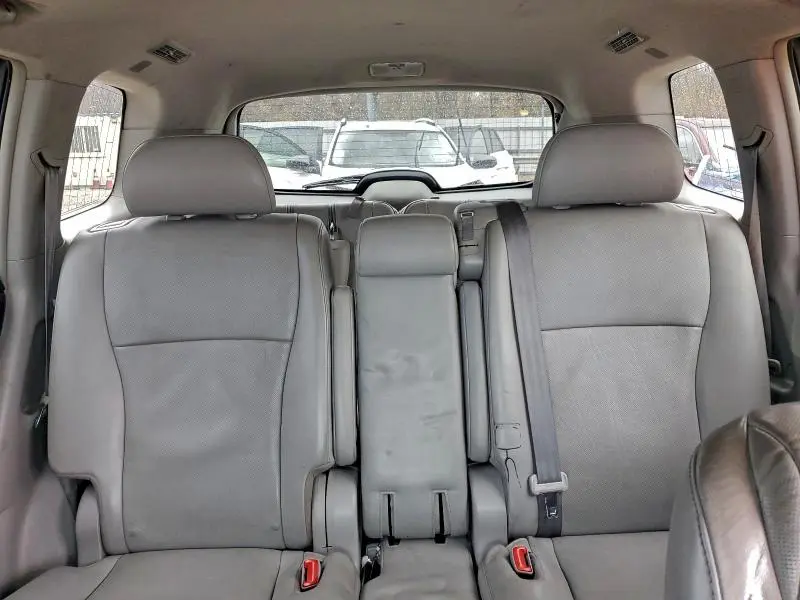 2011 TOYOTA HIGHLANDER LIMITED  