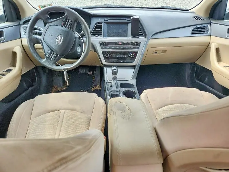 2017 HYUNDAI SONATA SE  