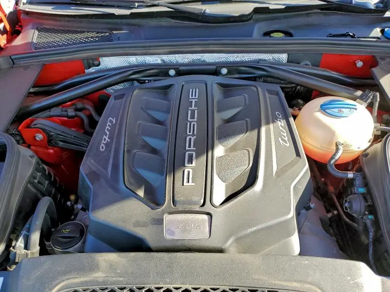 2016 PORSCHE MACAN TURBO  