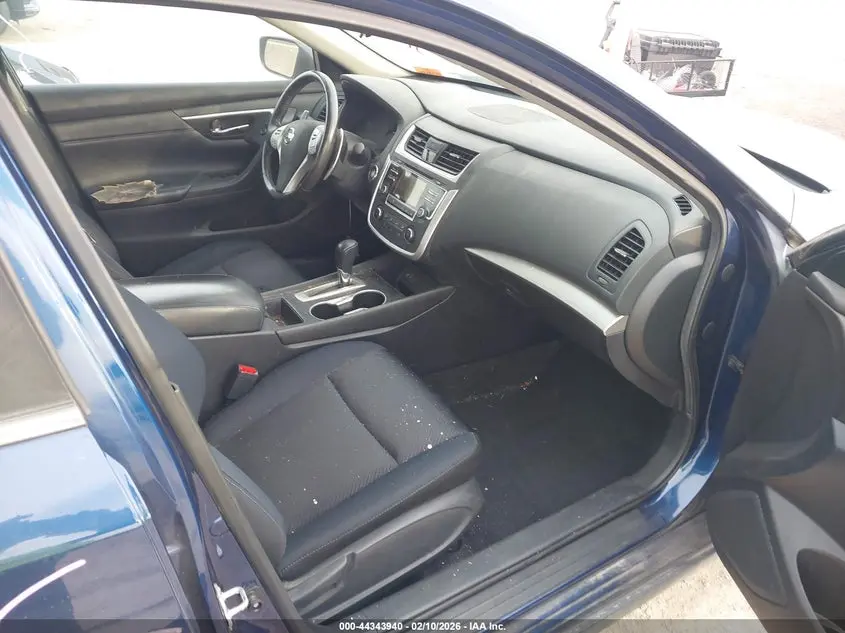 2017 NISSAN ALTIMA 2.5 SR