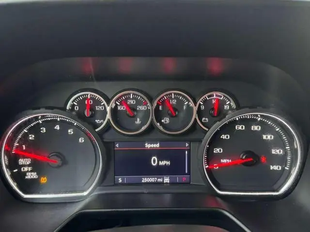 2021 CHEVROLET SUBURBAN K1500 LT  