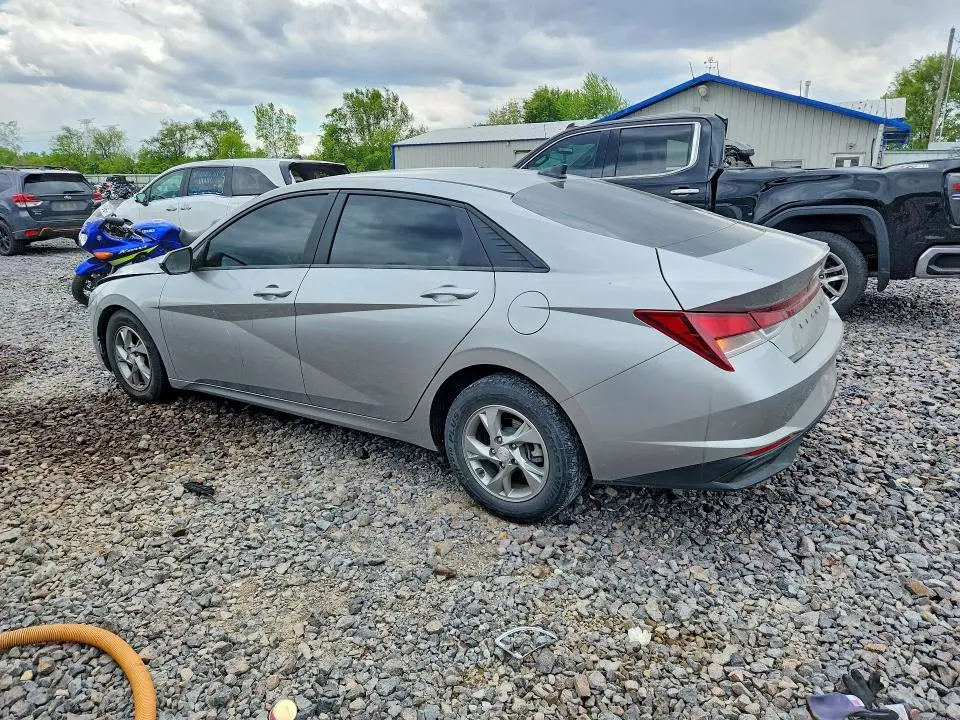 2021 HYUNDAI ELANTRA SE  