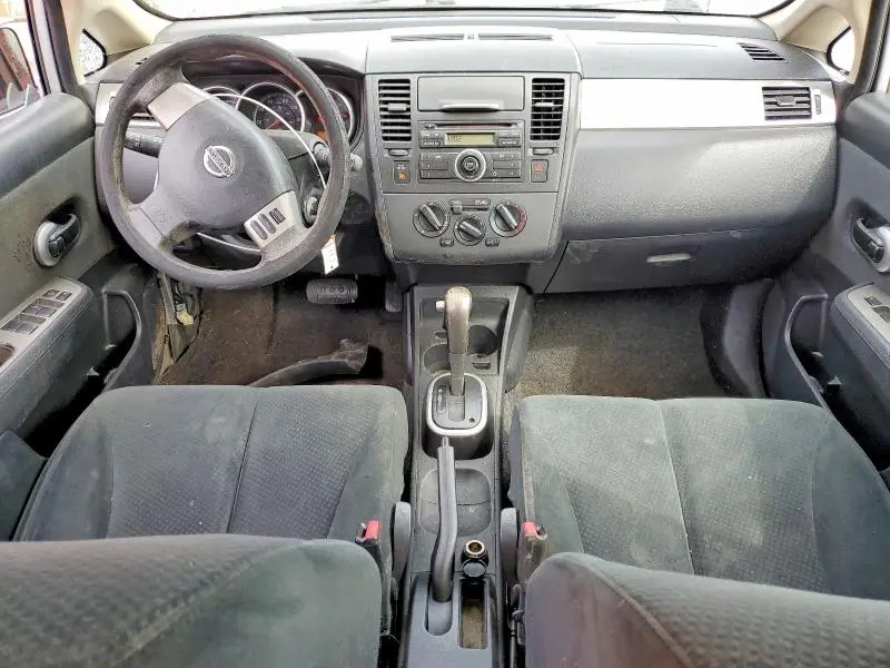2011 NISSAN VERSA 1.8 S  