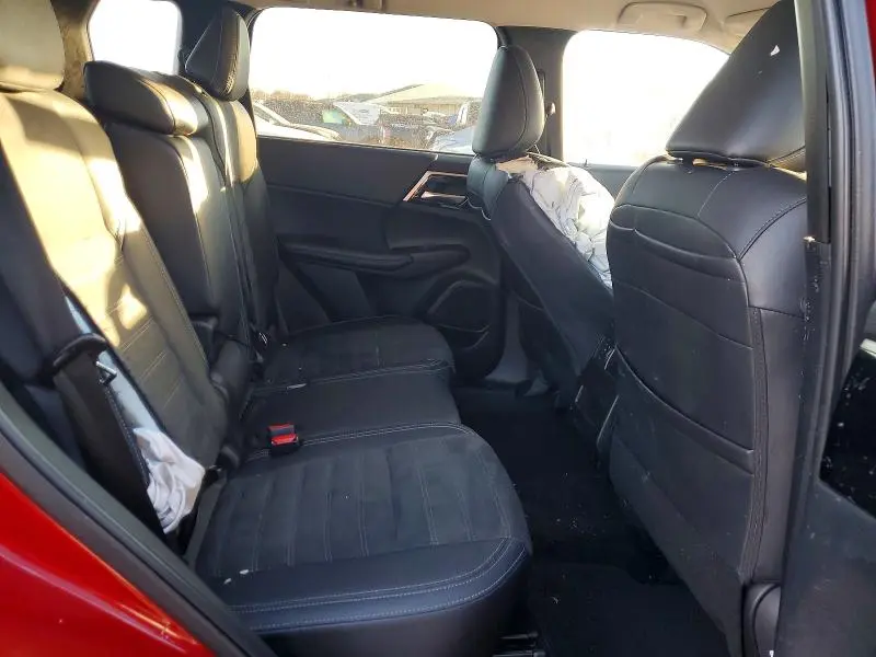 2023 MITSUBISHI OUTLANDER SE  