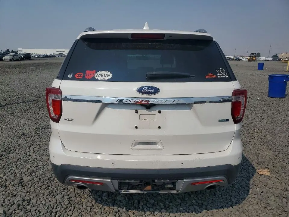 2016 FORD EXPLORER XLT  