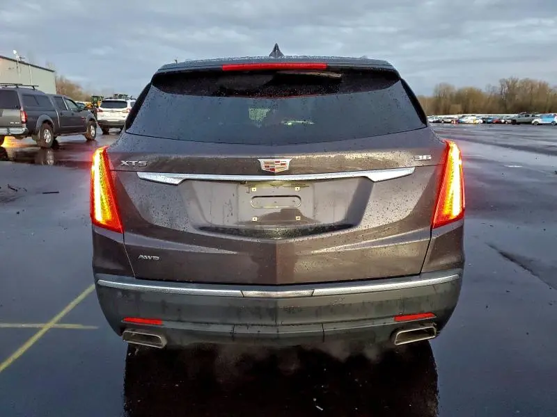 2017 CADILLAC XT5 LUXURY  