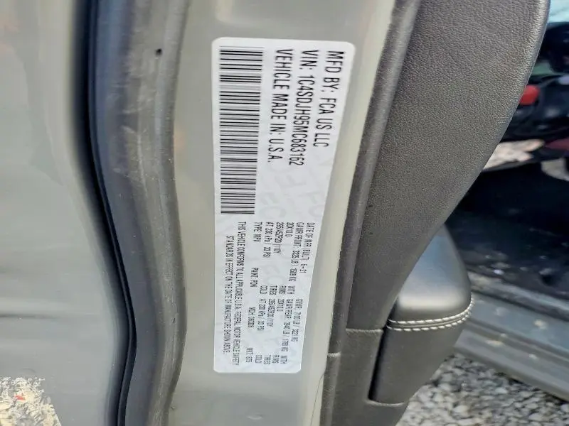 2021 DODGE DURANGO SRT HELLCAT  