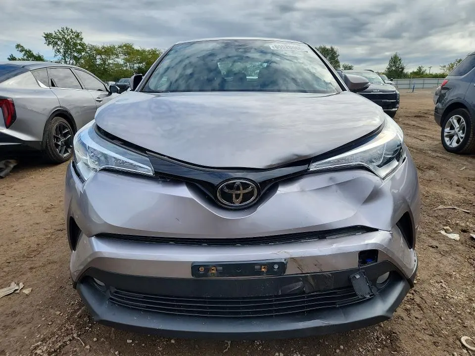 2018 TOYOTA C-HR XLE PREMIUM  