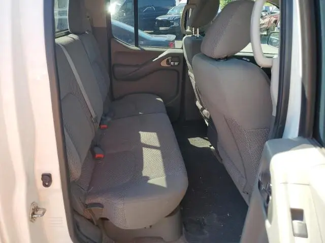 2016 NISSAN FRONTIER S  