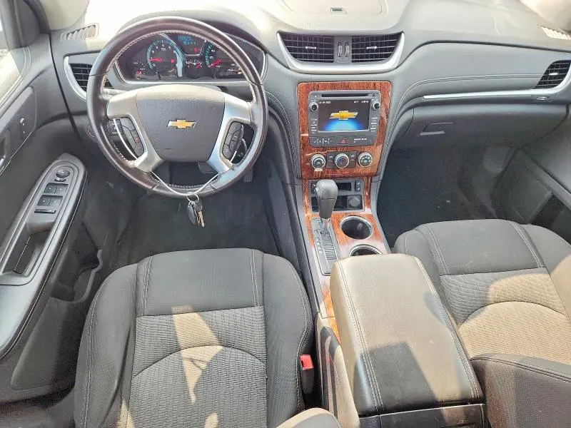 2014 CHEVROLET TRAVERSE LT  