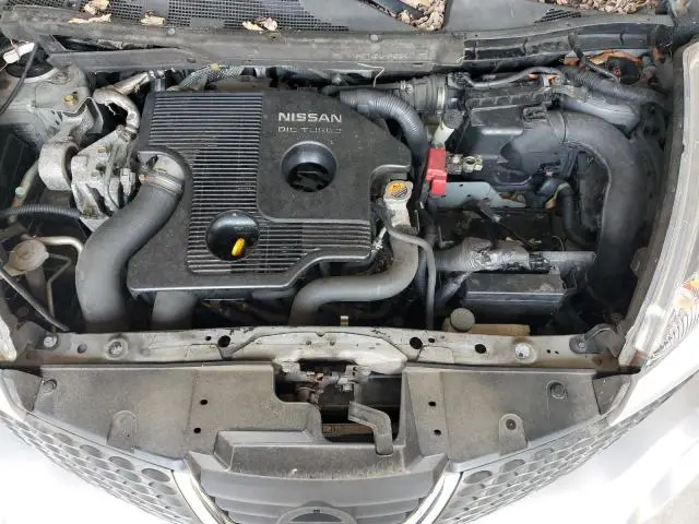 2011 NISSAN JUKE S