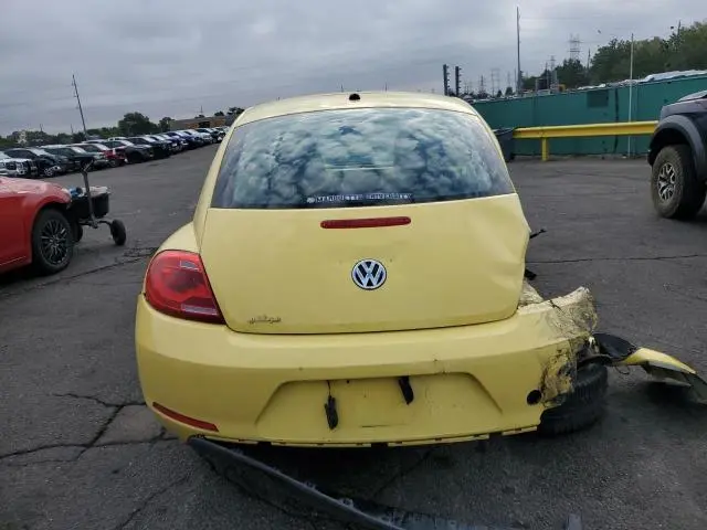 2012 VOLKSWAGEN BEETLE   