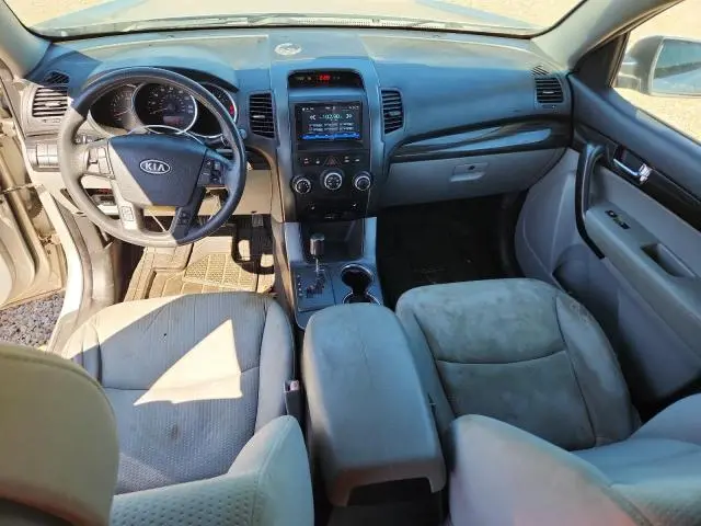 2011 KIA SORENTO LX  