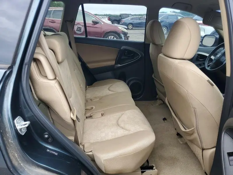 2011 TOYOTA RAV4 BASE  